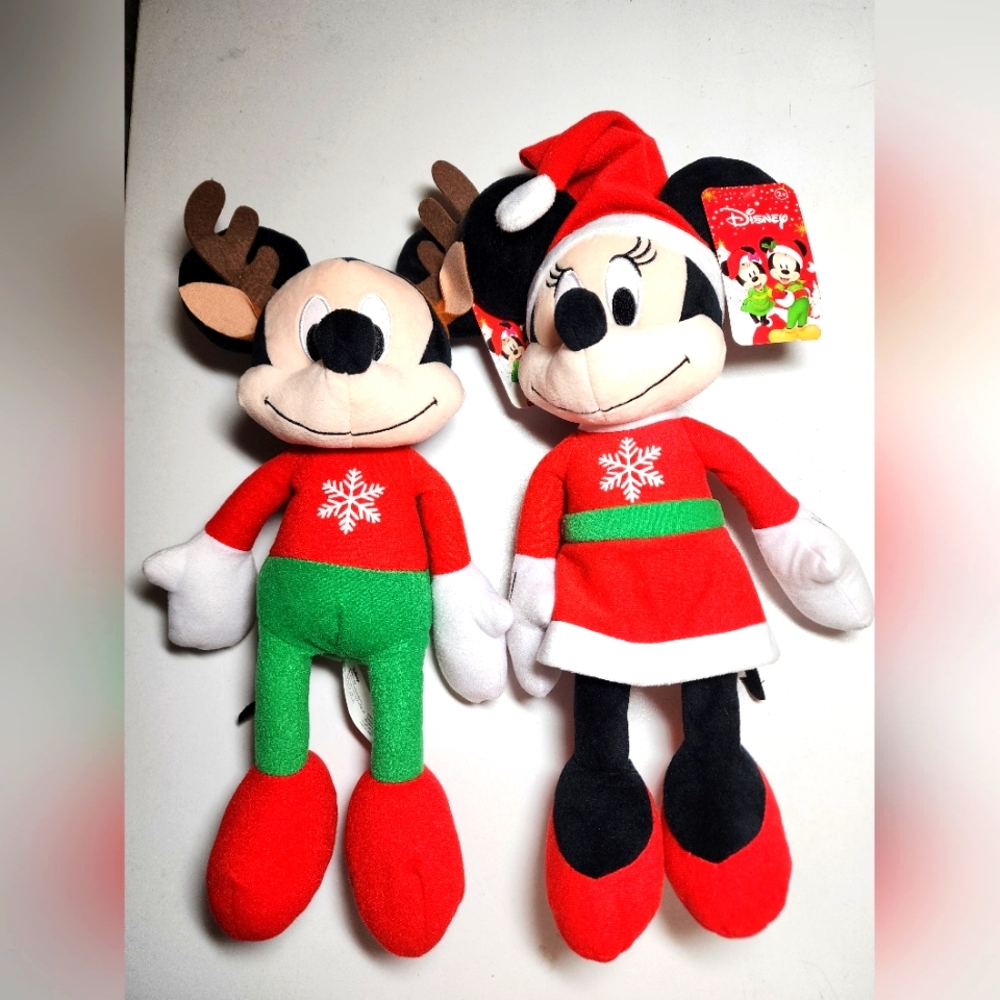 NWT Disney Mickey Minnie Christmas Holiday Plush